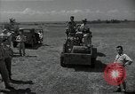 Standbild C-47 Skytrain Flugzeuge Camp Keithley Mindanao Philippinen, 1945, aus Sekunde 35 historischem Filmmaterial Videoclip 65675054897