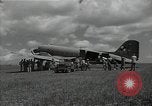 Standbild C-47 Skytrain Flugzeuge Camp Keithley Mindanao Philippinen, 1945, aus Sekunde 50 historischem Filmmaterial Videoclip 65675054897