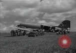 Standbild C-47 Skytrain Flugzeuge Camp Keithley Mindanao Philippinen, 1945, aus Sekunde 53 historischem Filmmaterial Videoclip 65675054897