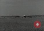Immagine di C-47 Skytrain aeromobile Malabang Filippine, 1945, secondo 13 filmato di repertorio 65675054898