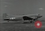 Immagine di C-47 Skytrain aeromobile Malabang Filippine, 1945, secondo 18 filmato di repertorio 65675054898