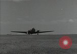 Immagine di C-47 Skytrain aeromobile Malabang Filippine, 1945, secondo 23 filmato di repertorio 65675054898