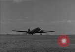 Immagine di C-47 Skytrain aeromobile Malabang Filippine, 1945, secondo 25 filmato di repertorio 65675054898