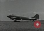 Immagine di C-47 Skytrain aeromobile Malabang Filippine, 1945, secondo 41 filmato di repertorio 65675054898