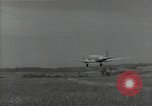 Immagine di C-47 Skytrain aeromobile Malabang Filippine, 1945, secondo 52 filmato di repertorio 65675054898