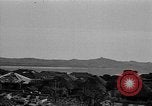 Immagine di Evacuazione dei civili Okinawa isole Ryukyu, 1945, secondo 32 filmato di repertorio 65675054927