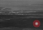 Immagine di Evacuazione dei civili Okinawa isole Ryukyu, 1945, secondo 46 filmato di repertorio 65675054927