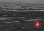 Immagine di Evacuazione dei civili Okinawa isole Ryukyu, 1945, secondo 51 filmato di repertorio 65675054927