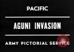 Image invasion de Aguni Okinawa îles Ryukyu, 1945, de la seconde 6 séquences d'archives historiques vidéo 65675054936