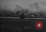 Image invasion de Aguni Okinawa îles Ryukyu, 1945, de la seconde 18 séquences d'archives historiques vidéo 65675054936