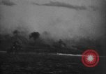Image invasion de Aguni Okinawa îles Ryukyu, 1945, de la seconde 21 séquences d'archives historiques vidéo 65675054936