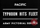 Image Typhon hits American Navy 3e flotte Océan Pacifique, 1945, de la seconde 1 séquences d'archives historiques vidéo 65675054937