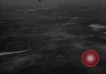 Image Typhon hits American Navy 3e flotte Océan Pacifique, 1945, de la seconde 13 séquences d'archives historiques vidéo 65675054937