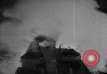 Image Typhon hits American Navy 3e flotte Océan Pacifique, 1945, de la seconde 18 séquences d'archives historiques vidéo 65675054937