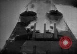 Image Typhon hits American Navy 3e flotte Océan Pacifique, 1945, de la seconde 24 séquences d'archives historiques vidéo 65675054937