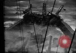Image Typhon hits American Navy 3e flotte Océan Pacifique, 1945, de la seconde 52 séquences d'archives historiques vidéo 65675054937
