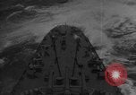 Image Typhon hits American Navy 3e flotte Océan Pacifique, 1945, de la seconde 59 séquences d'archives historiques vidéo 65675054937