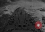 Image Typhon hits American Navy 3e flotte Océan Pacifique, 1945, de la seconde 60 séquences d'archives historiques vidéo 65675054937