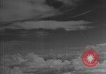 Image La bataille de Balikpapan pendant Seconde Guerre Mondiale dans le Pacifique Borneo, 1945, de la seconde 8 séquences d'archives historiques vidéo 65675054938