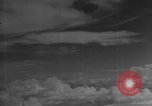 Image La bataille de Balikpapan pendant Seconde Guerre Mondiale dans le Pacifique Borneo, 1945, de la seconde 9 séquences d'archives historiques vidéo 65675054938