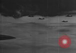 Image La bataille de Balikpapan pendant Seconde Guerre Mondiale dans le Pacifique Borneo, 1945, de la seconde 20 séquences d'archives historiques vidéo 65675054938