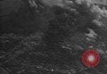 Image La bataille de Balikpapan pendant Seconde Guerre Mondiale dans le Pacifique Borneo, 1945, de la seconde 31 séquences d'archives historiques vidéo 65675054938