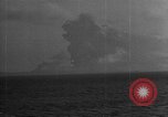 Image La bataille de Balikpapan pendant Seconde Guerre Mondiale dans le Pacifique Borneo, 1945, de la seconde 53 séquences d'archives historiques vidéo 65675054938