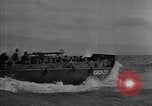 Image La bataille de Balikpapan pendant Seconde Guerre Mondiale dans le Pacifique Borneo, 1945, de la seconde 58 séquences d'archives historiques vidéo 65675054938