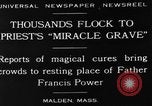 Image tombe de père Patrick Joseph Power Malden Massachusetts USA, 1929, de la seconde 1 séquences d'archives historiques vidéo 65675054939