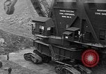 Standbild giant Kohlenschaufel Duquoin Illinois USA, 1929, aus Sekunde 18 historischem Filmmaterial Videoclip 65675054946