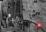 Standbild giant Kohlenschaufel Duquoin Illinois USA, 1929, aus Sekunde 25 historischem Filmmaterial Videoclip 65675054946