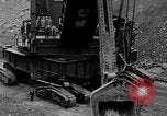 Standbild giant Kohlenschaufel Duquoin Illinois USA, 1929, aus Sekunde 28 historischem Filmmaterial Videoclip 65675054946