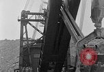 Standbild giant Kohlenschaufel Duquoin Illinois USA, 1929, aus Sekunde 34 historischem Filmmaterial Videoclip 65675054946
