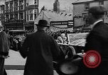 Standbild Beasley Kopf Memorial Eastbourne England, 1929, aus Sekunde 15 historischem Filmmaterial Videoclip 65675054948
