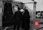 Standbild Beasley Kopf Memorial Eastbourne England, 1929, aus Sekunde 56 historischem Filmmaterial Videoclip 65675054948