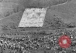 Immagine di Thangka si è srotolato sulla collina Kumbum Tibet, 1930, secondo 4 filmato di repertorio 65675054959