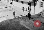 Immagine di Motore fire sedan Parigi Francia, 1930, secondo 7 filmato di repertorio 65675054960