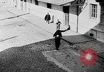 Immagine di Motore fire sedan Parigi Francia, 1930, secondo 9 filmato di repertorio 65675054960