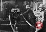 Immagine di Motore fire sedan Parigi Francia, 1930, secondo 58 filmato di repertorio 65675054960