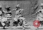 Image devil dancing Madras Inde, 1930, de la seconde 1 séquences d'archives historiques vidéo 65675054962