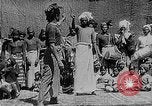 Image devil dancing Madras Inde, 1930, de la seconde 32 séquences d'archives historiques vidéo 65675054962