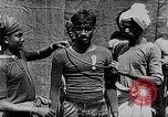 Image devil dancing Madras Inde, 1930, de la seconde 34 séquences d'archives historiques vidéo 65675054962