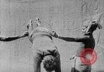 Image devil dancing Madras Inde, 1930, de la seconde 52 séquences d'archives historiques vidéo 65675054962
