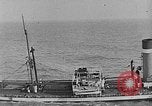 Immagine di nave a riva dalla nebbia Collieston Scozia Scotland, 1930, secondo 45 filmato di repertorio 65675054968
