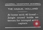Image lions La Haye Pays-Bas, 1930, de la seconde 5 séquences d'archives historiques vidéo 65675054969