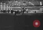 Standbild französischen Flieger Rossi und Codos Set Distance aufzeichnen Brooklyn New York City USA, 1933, aus Sekunde 32 historischem Filmmaterial Videoclip 65675054994