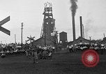 Standbild industrielle Streik Brownsville Pennsylvania USA, 1933, aus Sekunde 23 historischem Filmmaterial Videoclip 65675054995