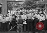 Standbild industrielle Streik Brownsville Pennsylvania USA, 1933, aus Sekunde 33 historischem Filmmaterial Videoclip 65675054995