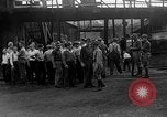 Standbild industrielle Streik Brownsville Pennsylvania USA, 1933, aus Sekunde 36 historischem Filmmaterial Videoclip 65675054995