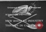 Standbild bootleggers Bergbau Scranton Pennsylvania USA, 1933, aus Sekunde 1 historischem Filmmaterial Videoclip 65675055003